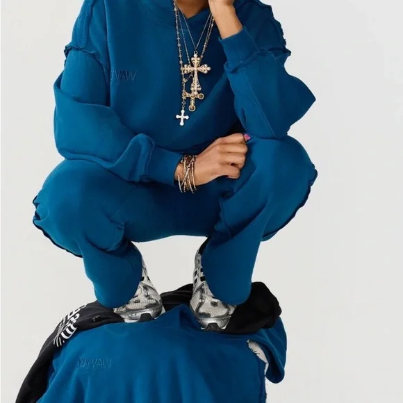 Blue Lily Set - Picture 2 of 3